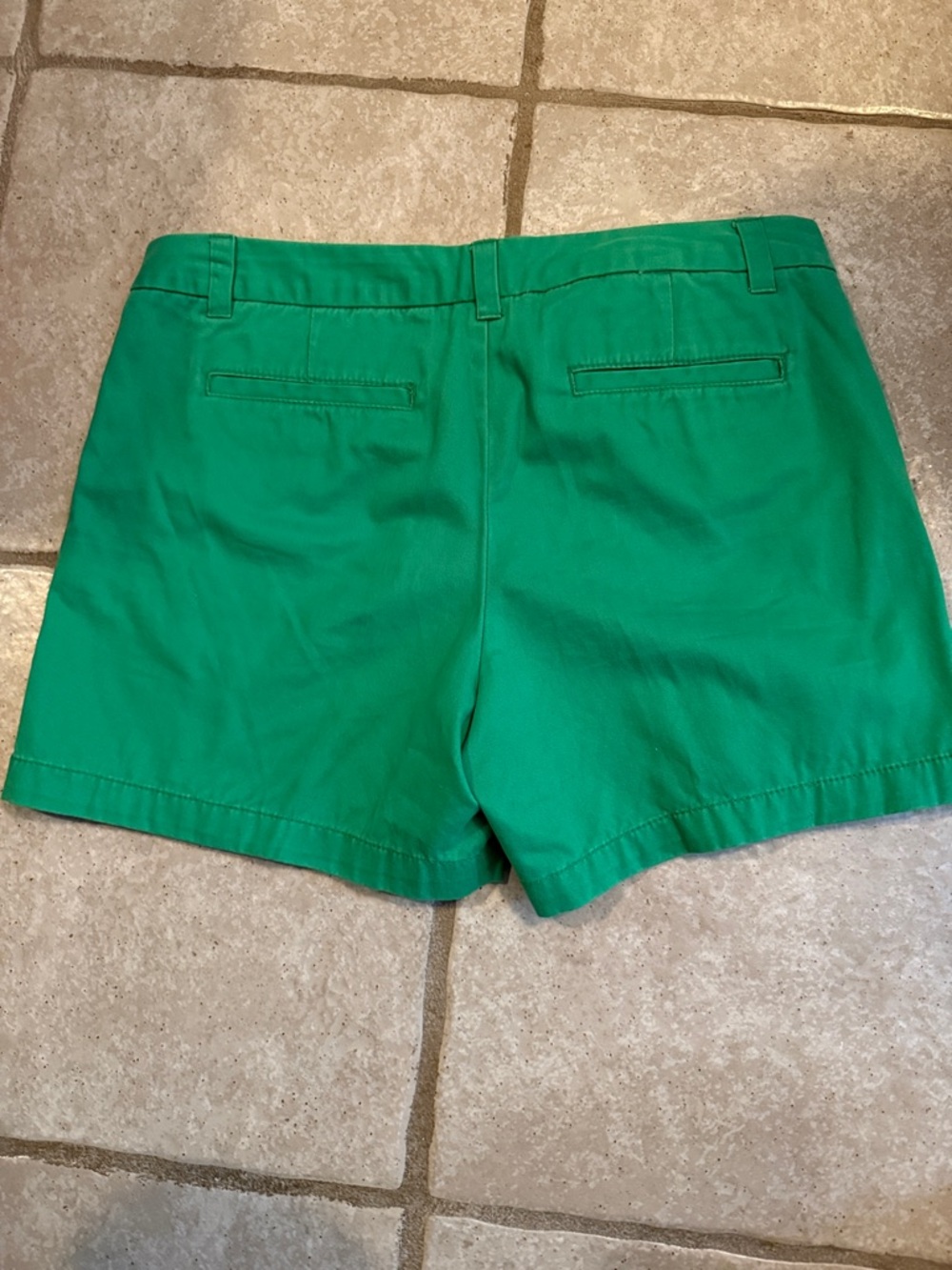 Green Women's Casual Cotton Blend Shorts - Picture 4 of 4